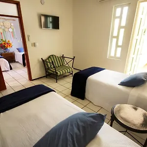departamento-cntrico-perfectamente-ubicado-dos-habitaciones.quintano-roohotels.com/